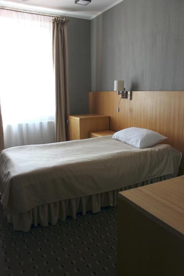 Kolobok Hotell Kniahynynok Eksteriør bilde